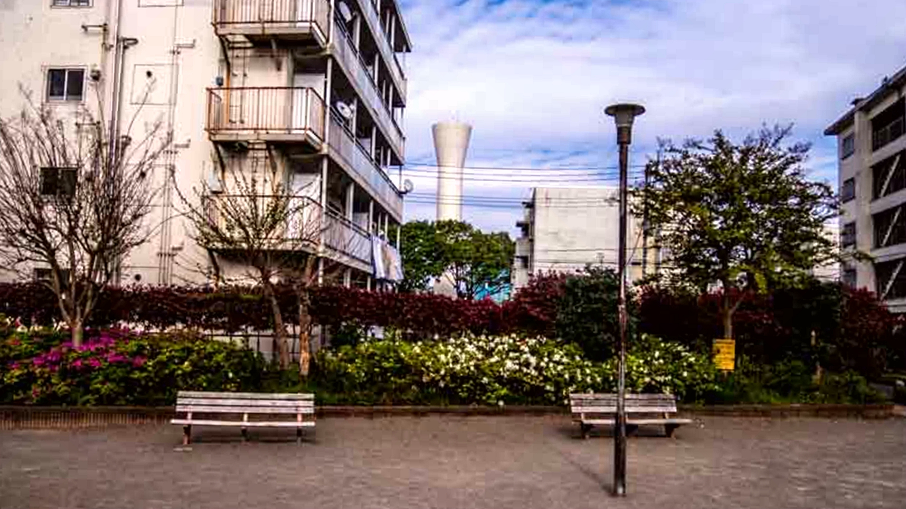 绿丘村都营仙川公寓中心花园
