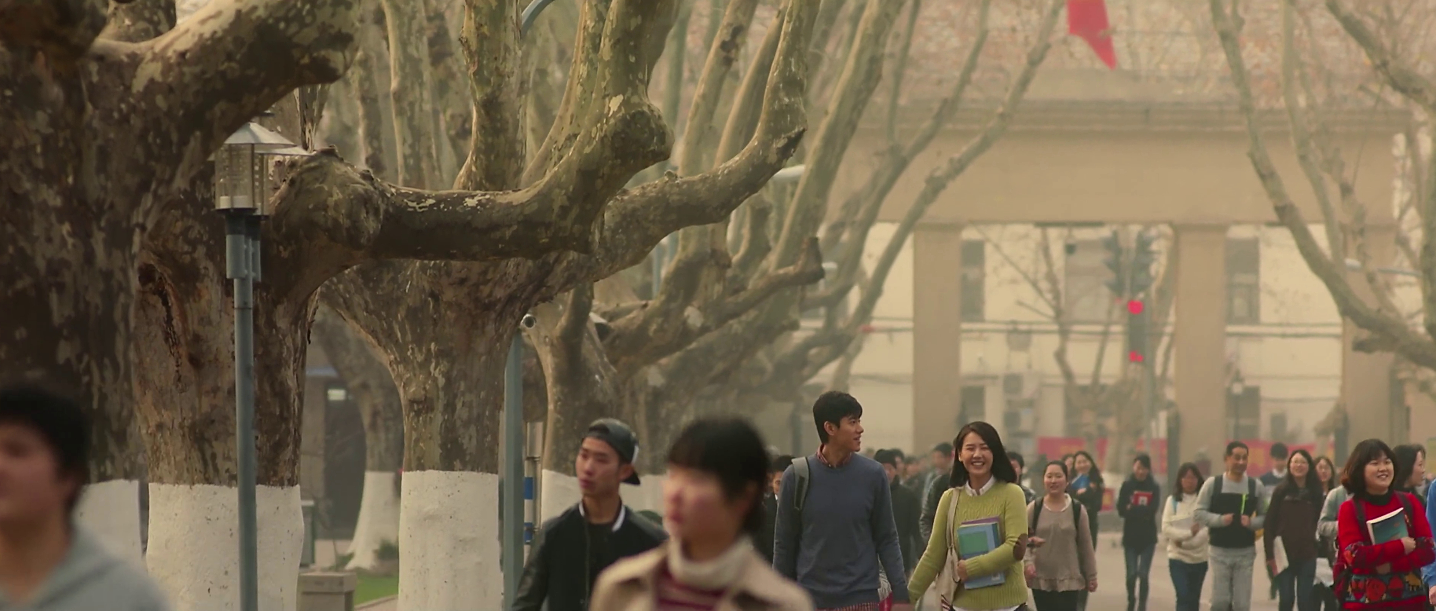 七月和家明就读的大学