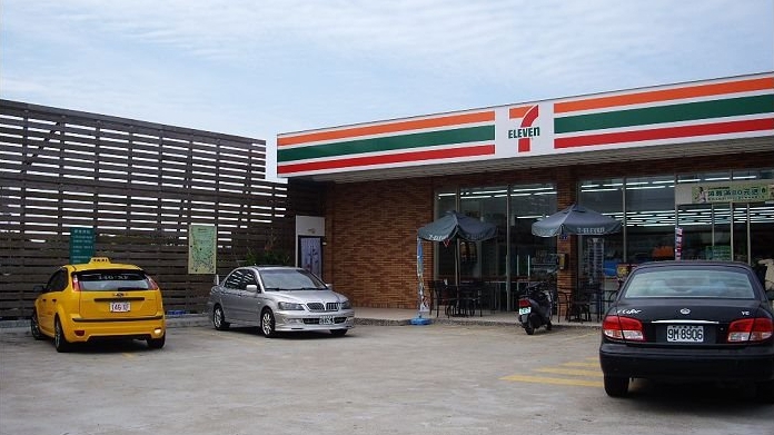 7-11维轩门市