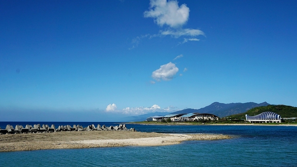 后湾海堤