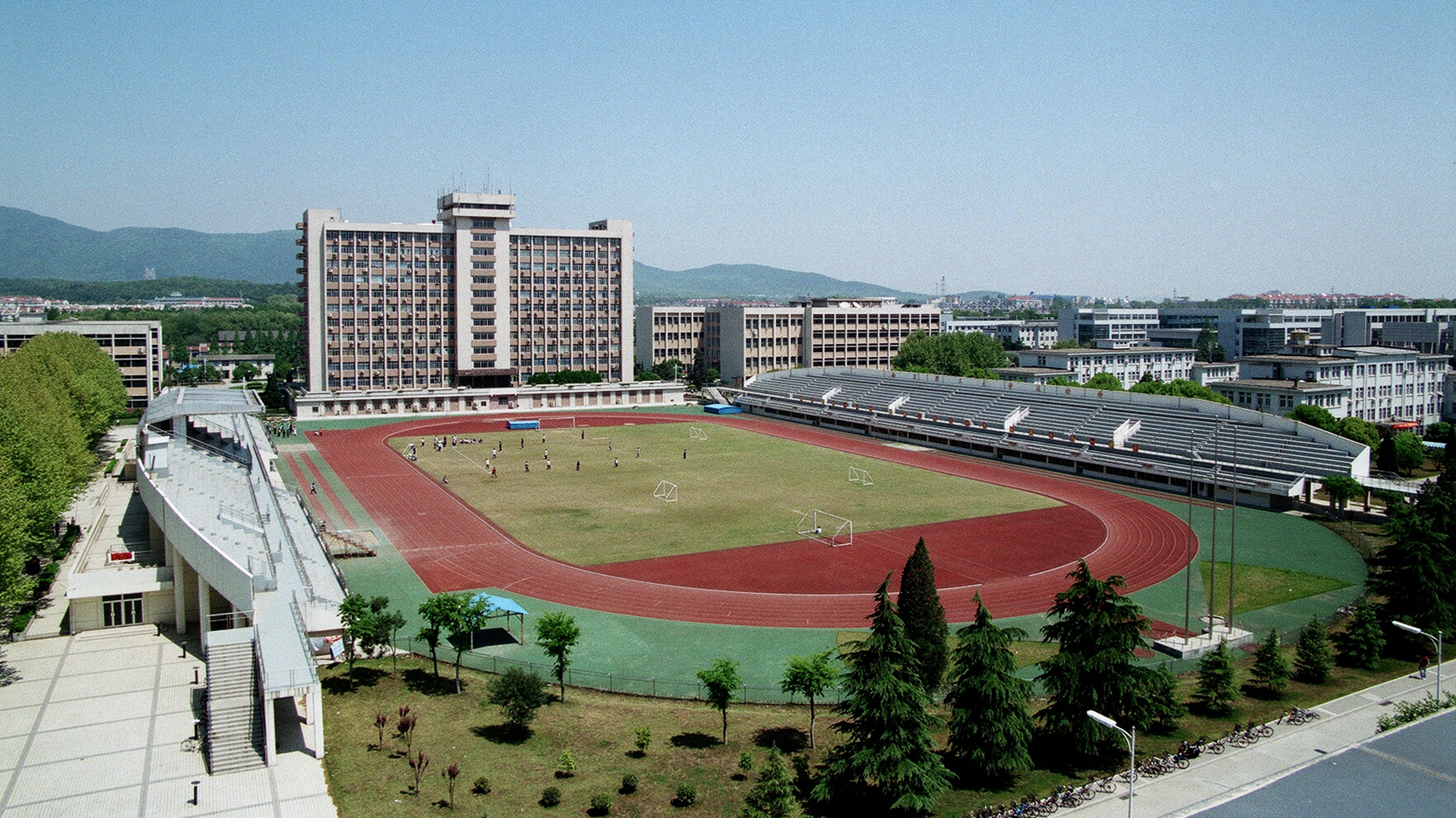 南京理工大学