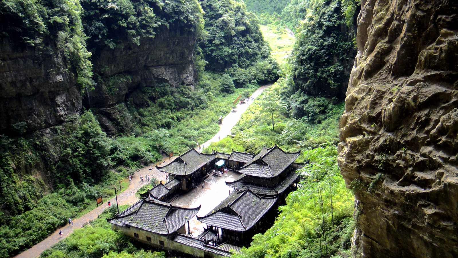 武隆天生三桥风景区