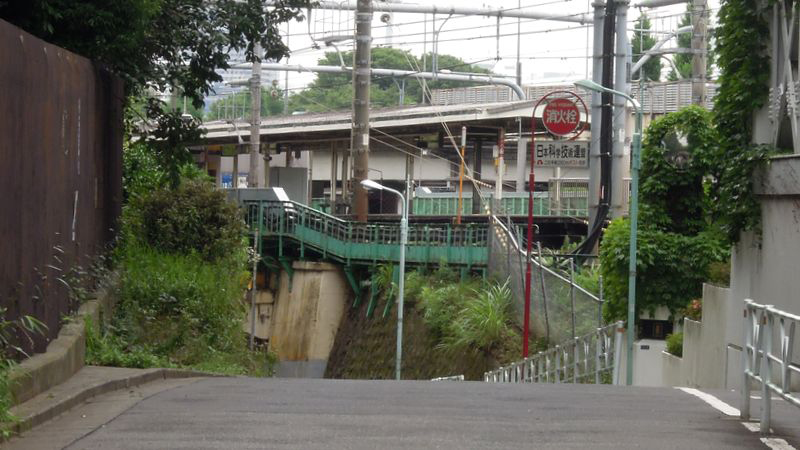 千驮谷坡道