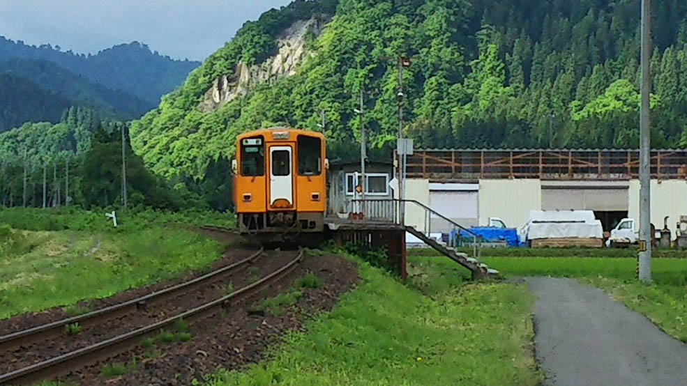 前田南站