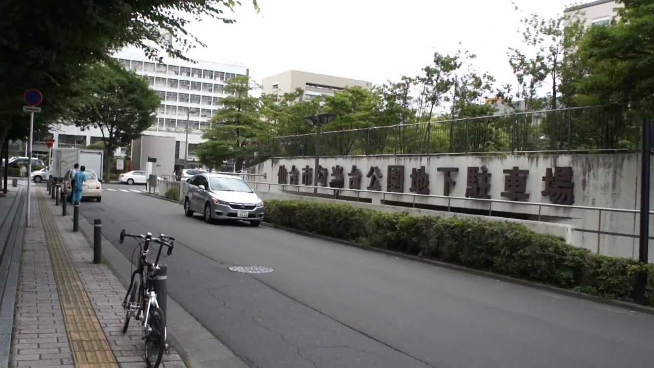 勾当台公园停车场旁小道
