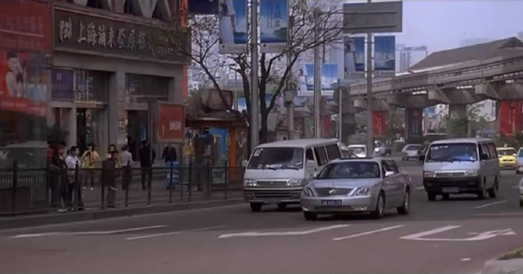 撞车地点