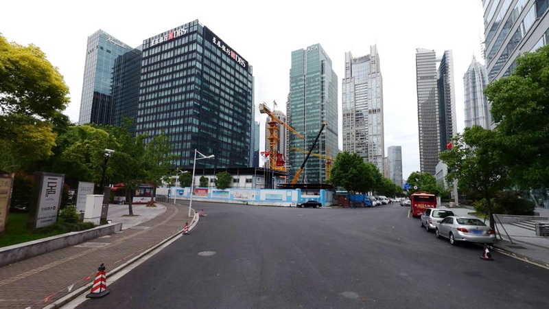 滨江大道与东园路交叉口