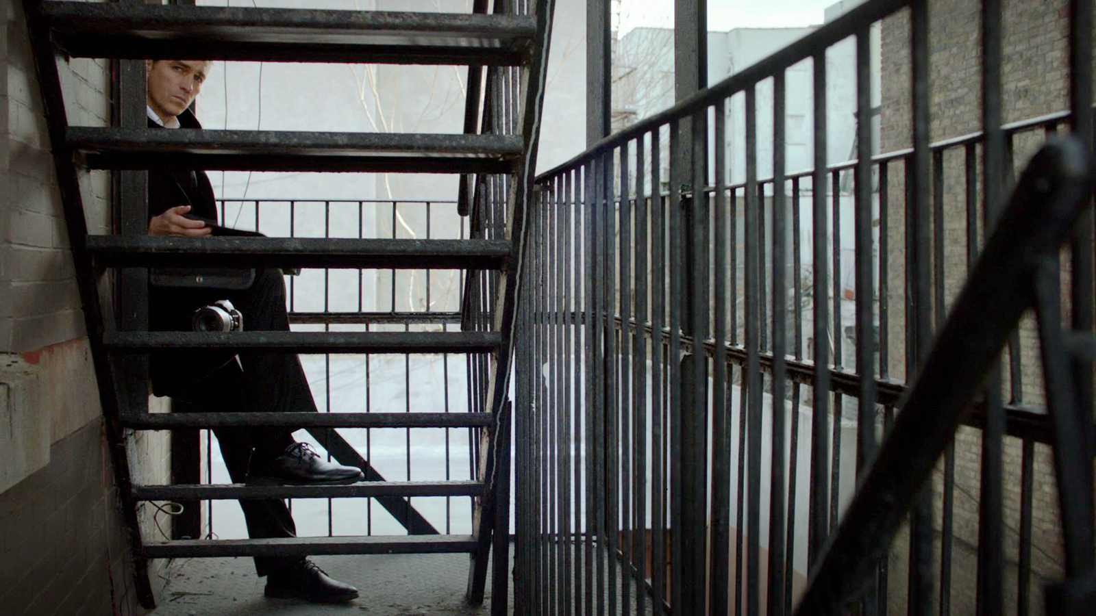 里瑟监视球场的楼梯