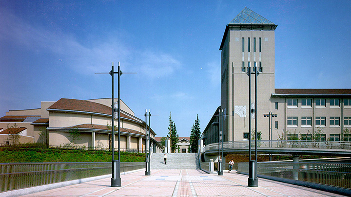 首都大学东京