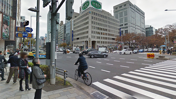 表参道十字路口