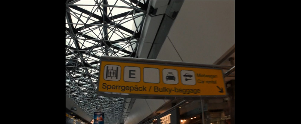 在机场