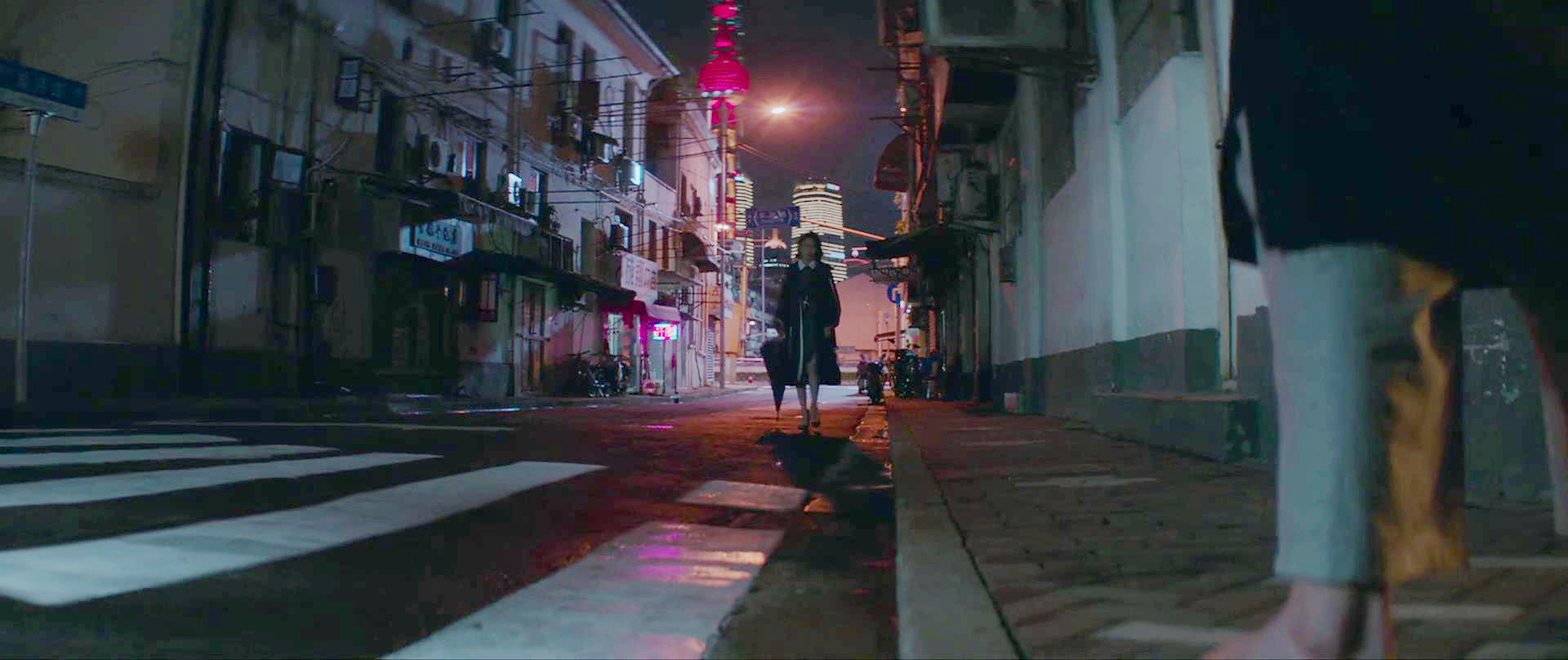 谷小焦回/离家必经之路