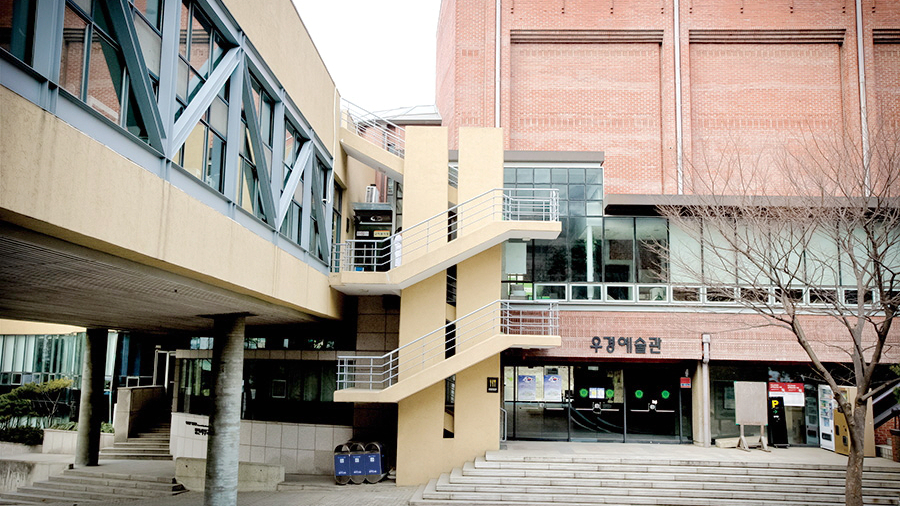 桂园艺术大学