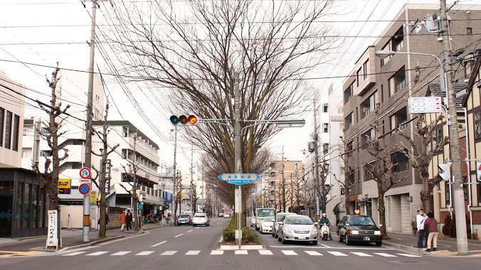 白川曼殊院道十字路口