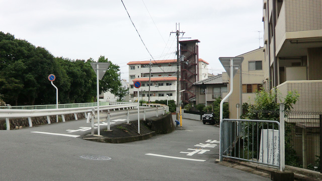 京都白川公寓前