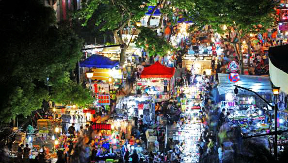 吴山夜市