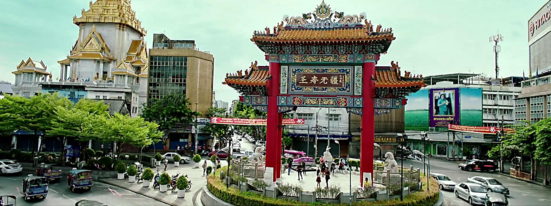突突车甩掉警车