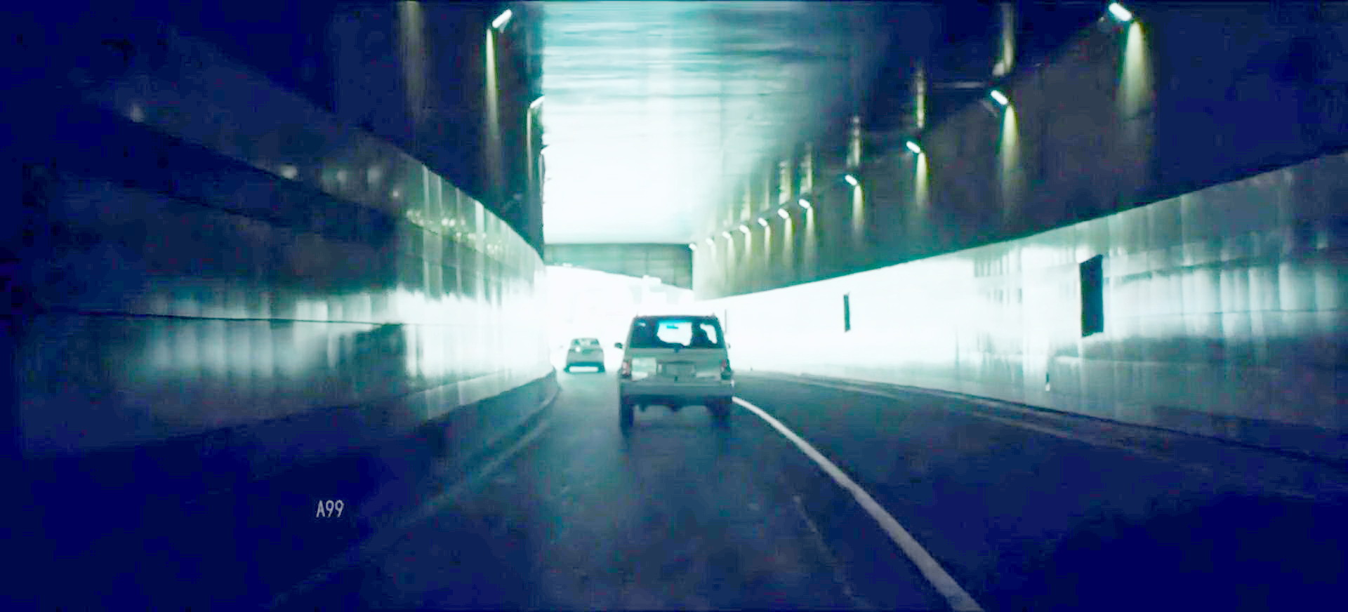 马先勇跟踪警察的路上