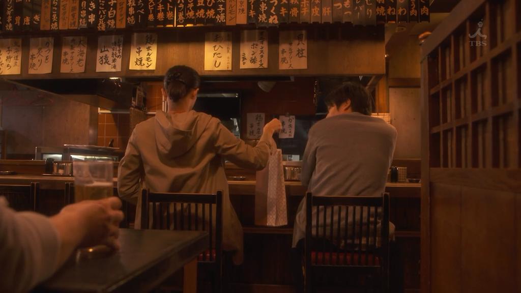 希美和西崎所在居酒屋