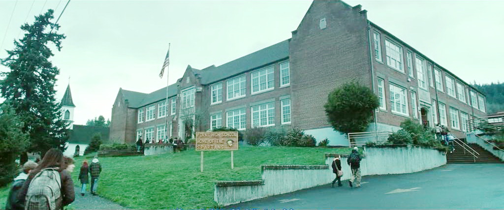 福克斯镇中学外景