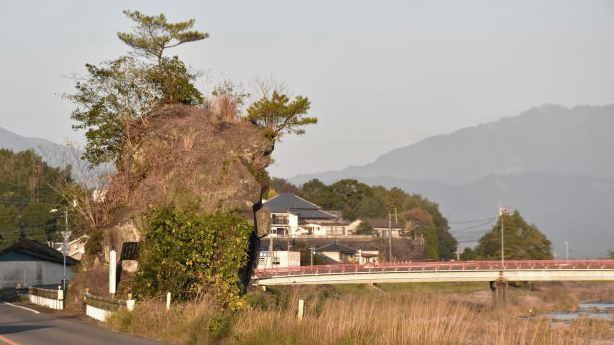 立岩史迹