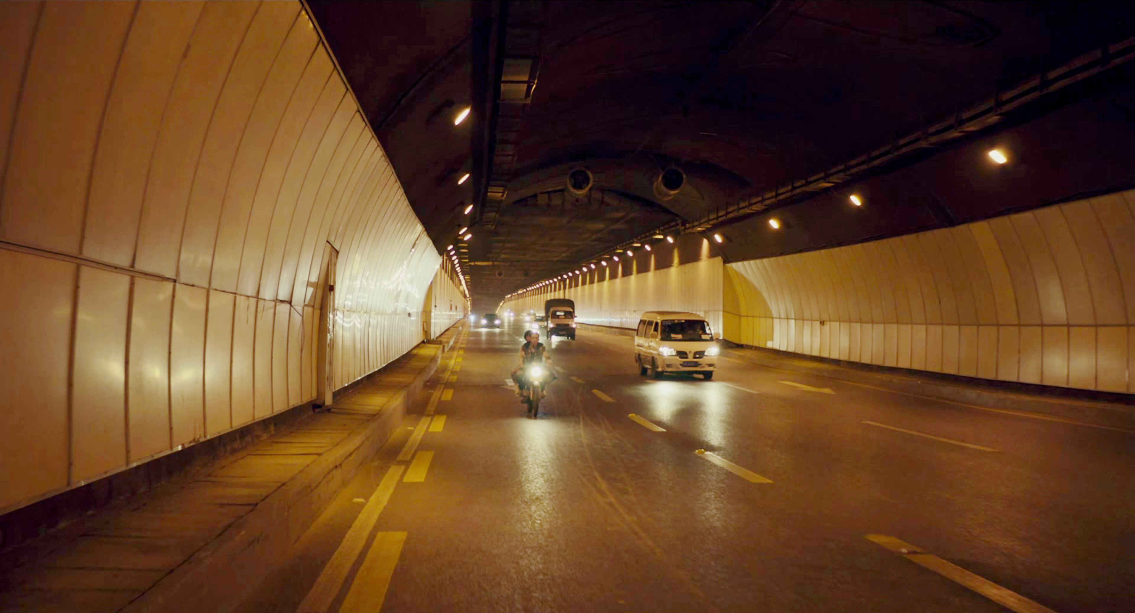 小北家附近隧道