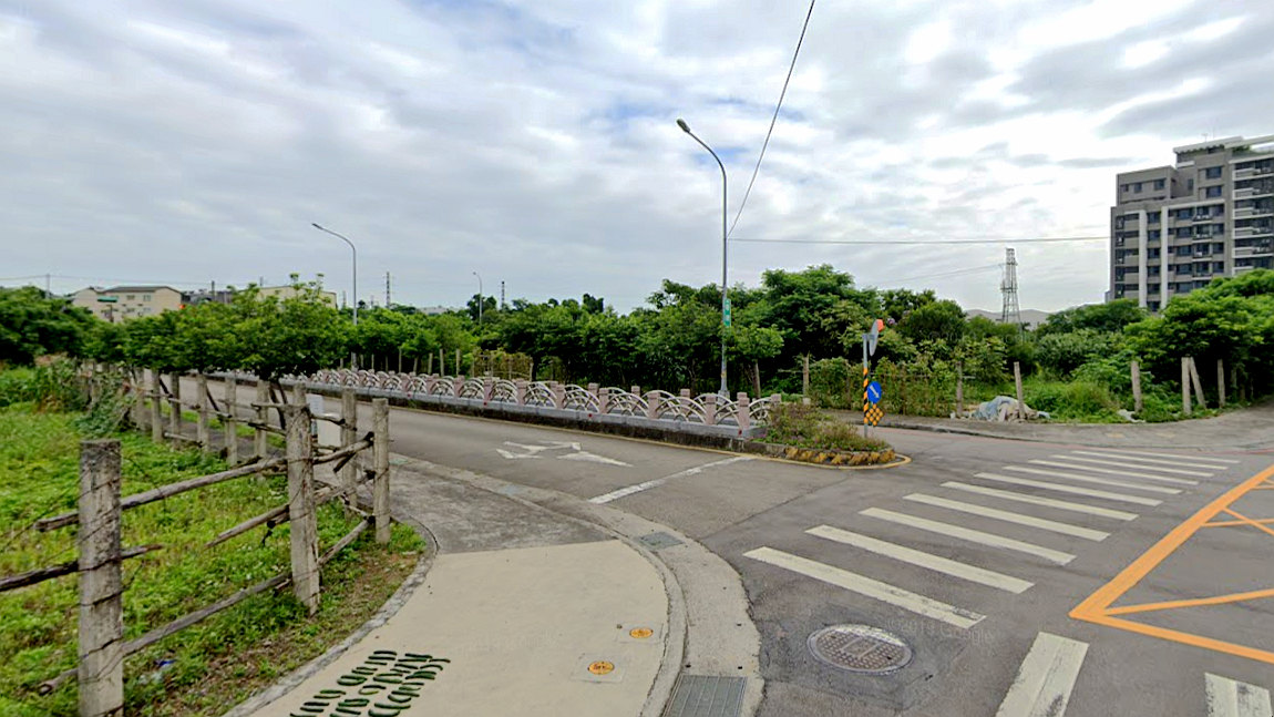 兴德路与春德路交叉口