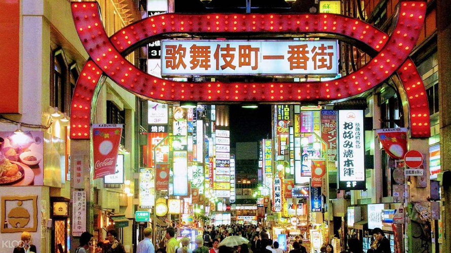 歌舞伎町一番街