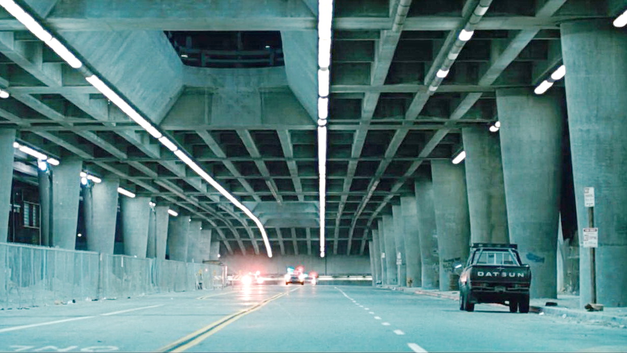 隧道撞车/抢油罐车