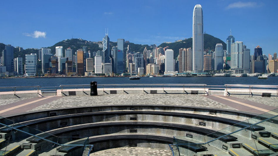 尖沙咀海旁观光天桥