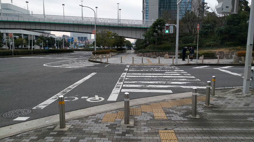 展览中心路口