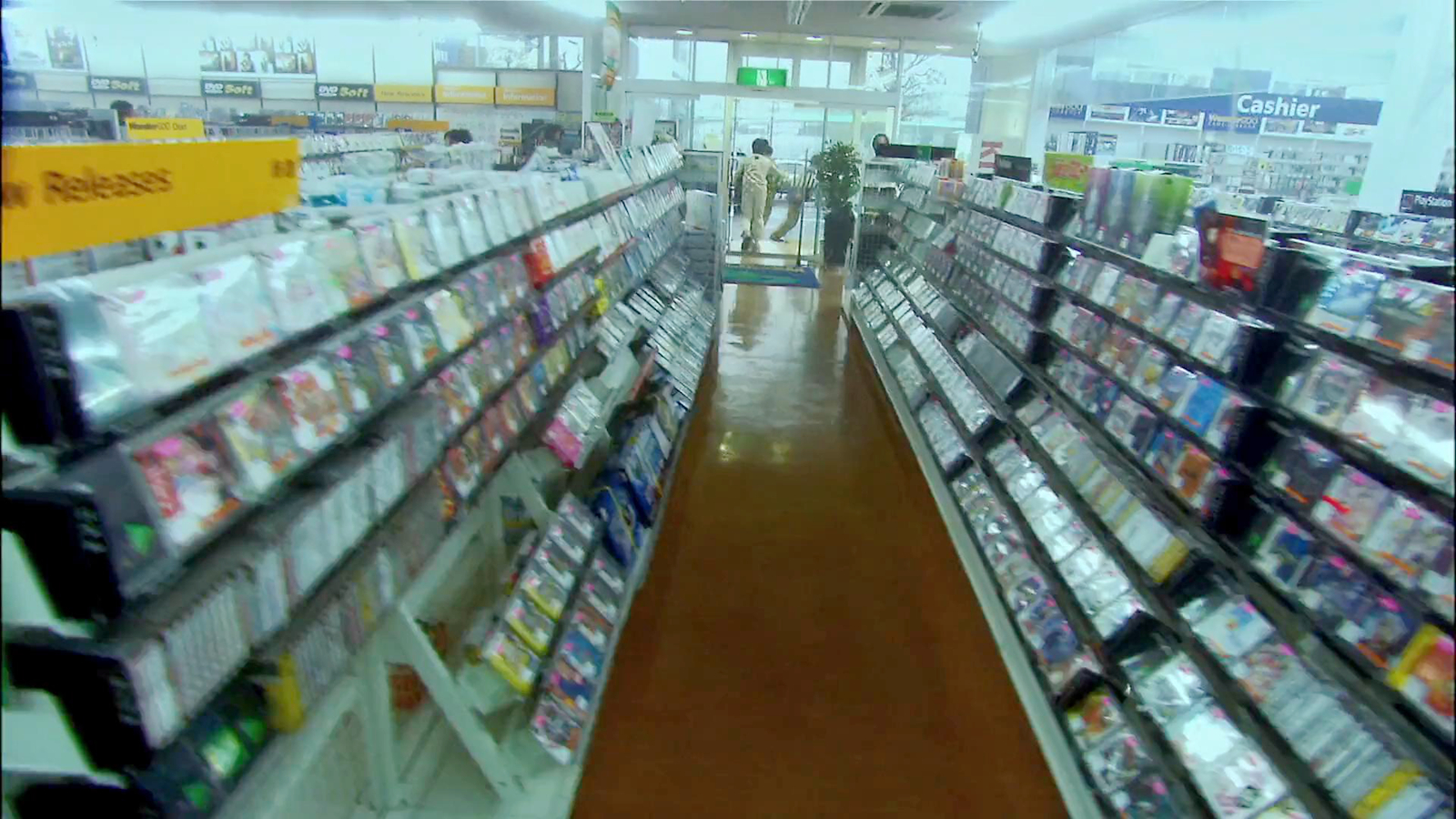 雄一偷CD的超市