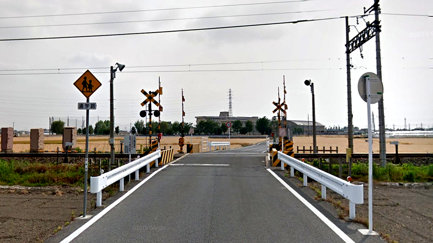 百头町铁路道口