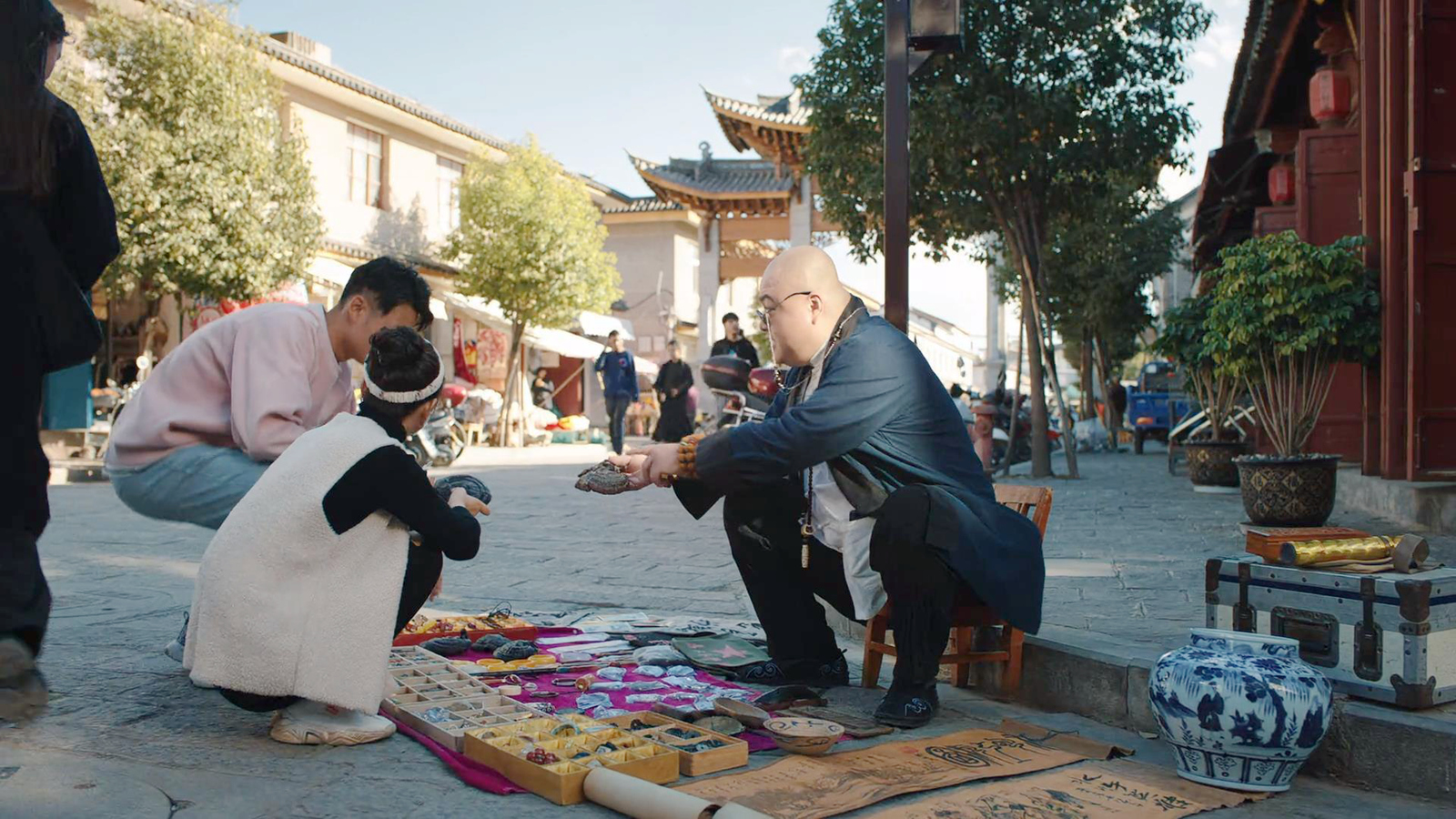 马悬师摆摊
