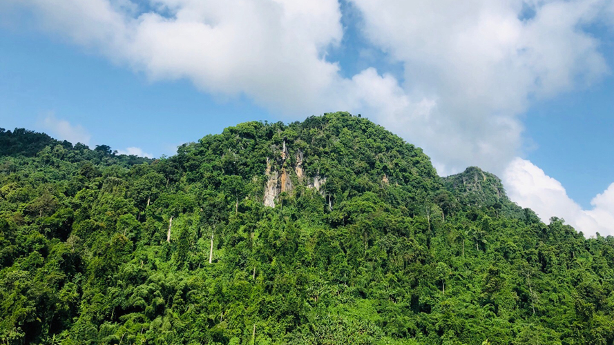 孔明山