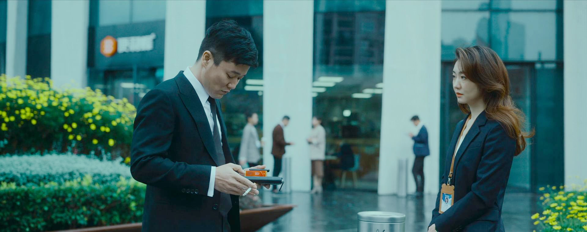 陈小萌还前任钱
