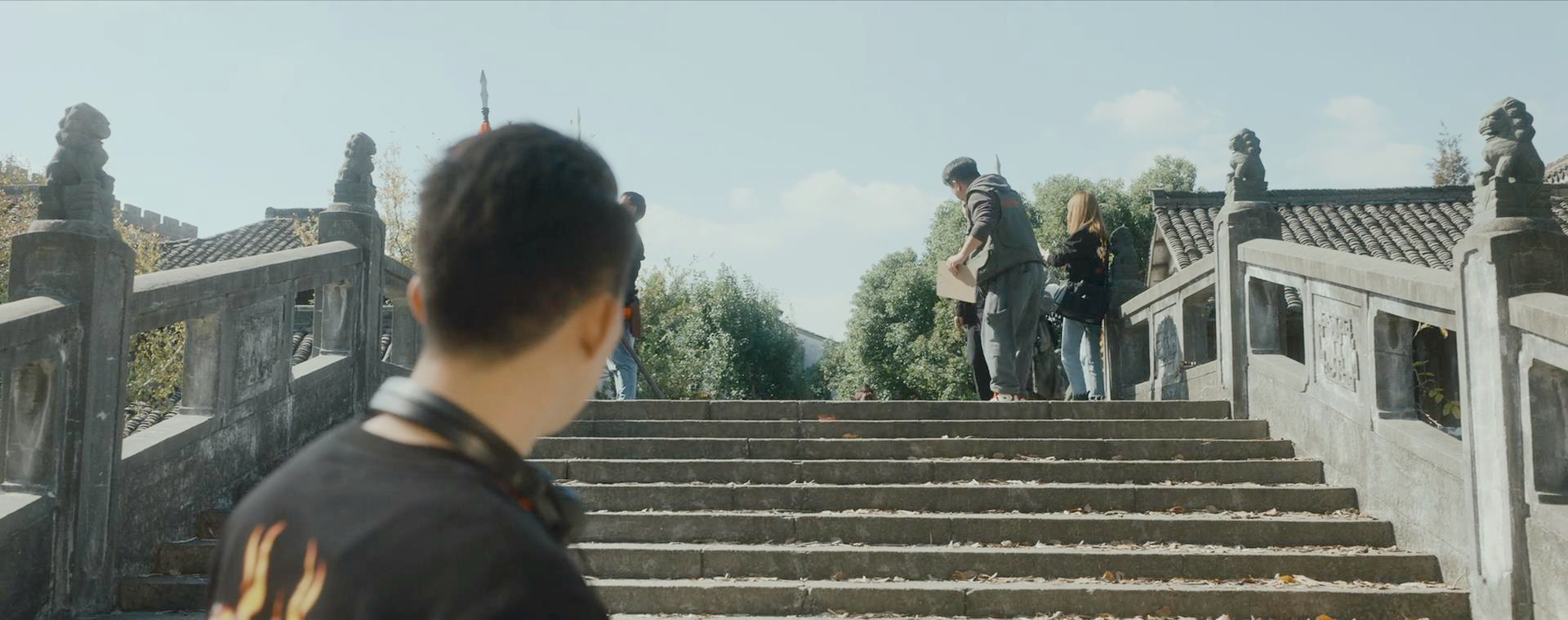 周全跑龙套