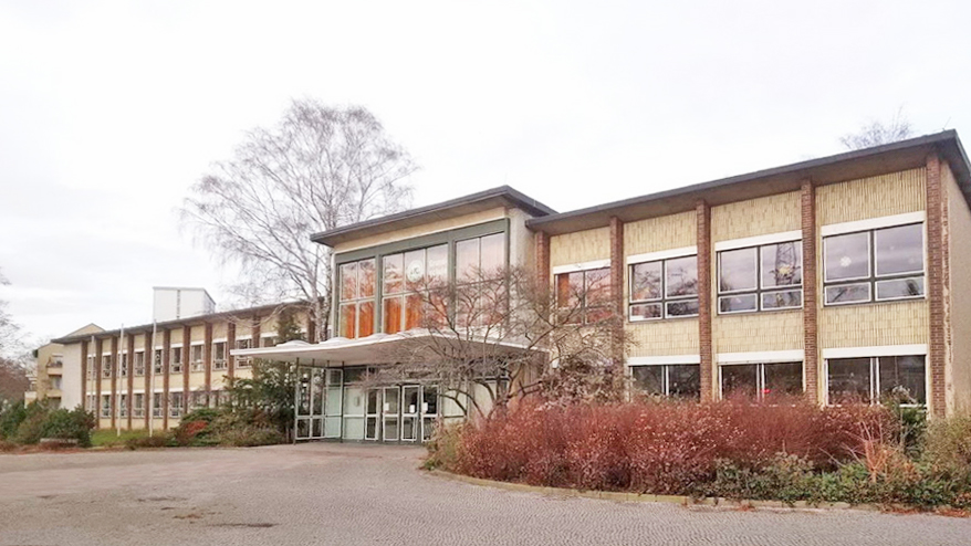 霍夫曼·冯·法勒斯莱本小学