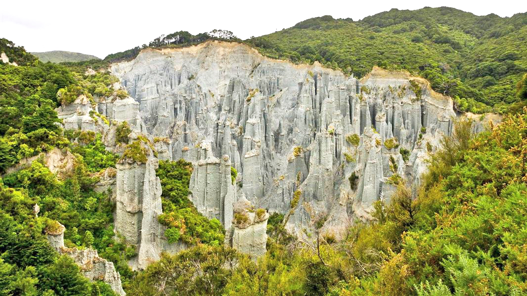 普坦伊鲁阿峰林
