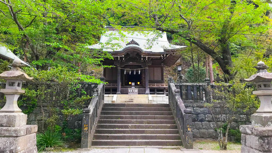 御灵神社
