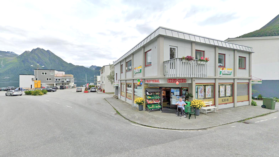 小丑杂货店