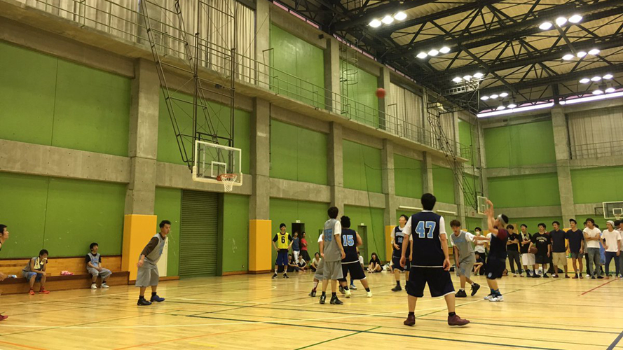 大学体育馆