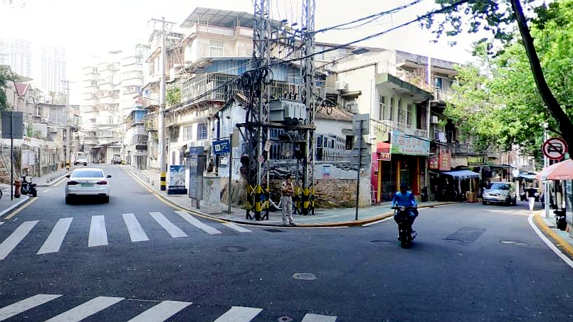 北门外街与公园西路交叉口
