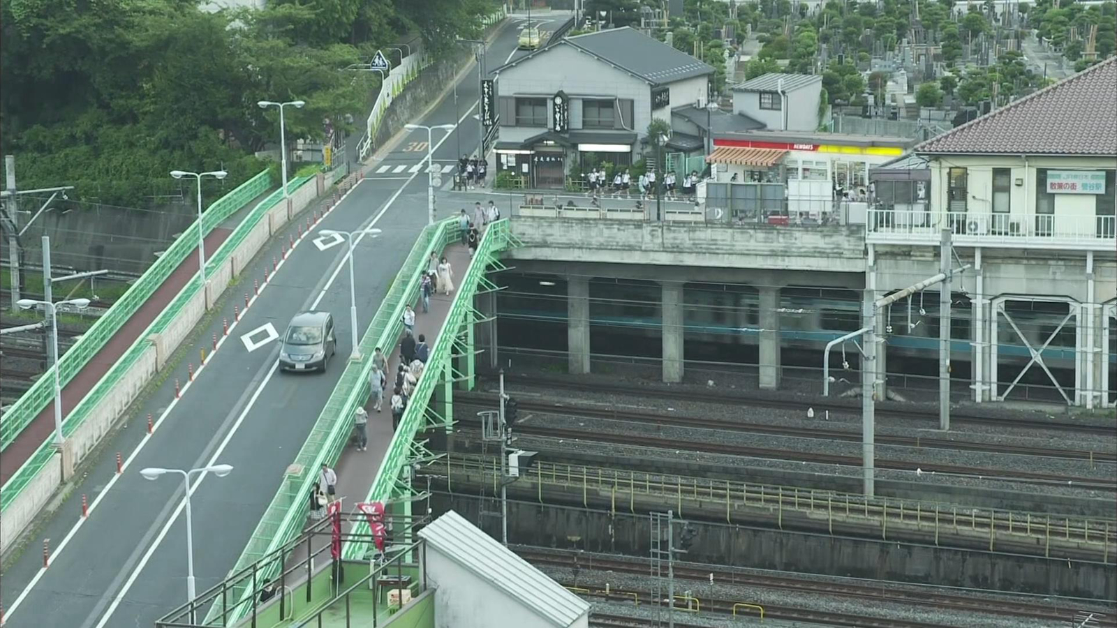 五郎经过