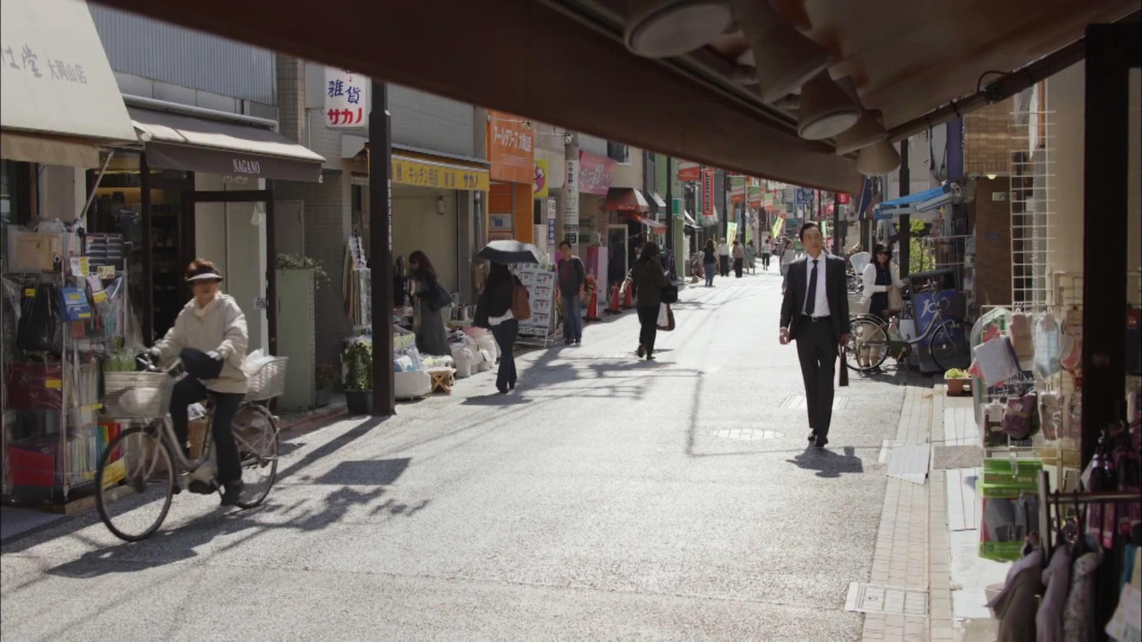 五郎经过的地方