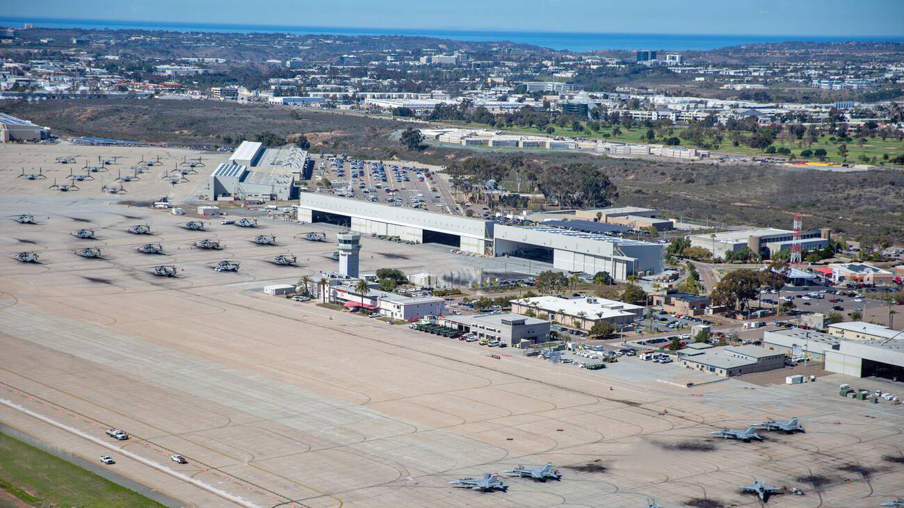米拉马尔海军陆战队空军基地