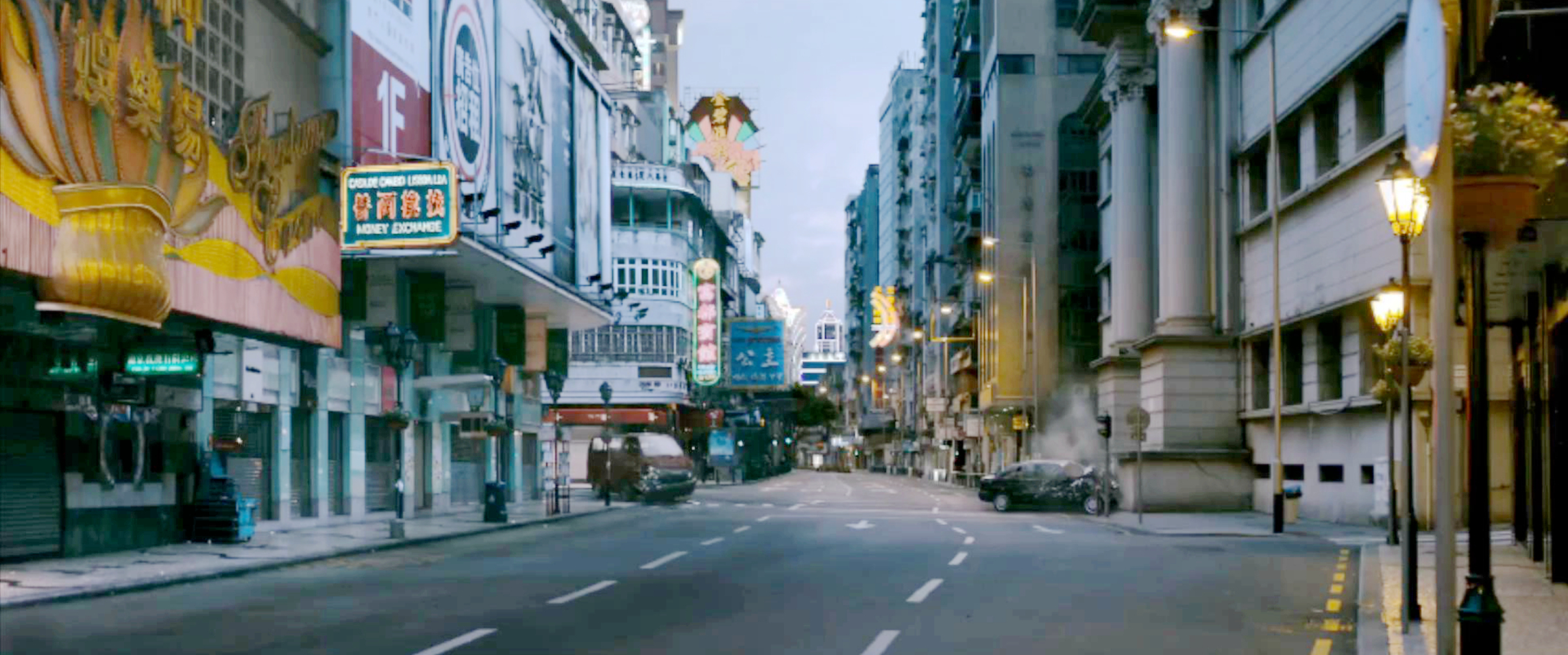 陈哥口香糖撞车
