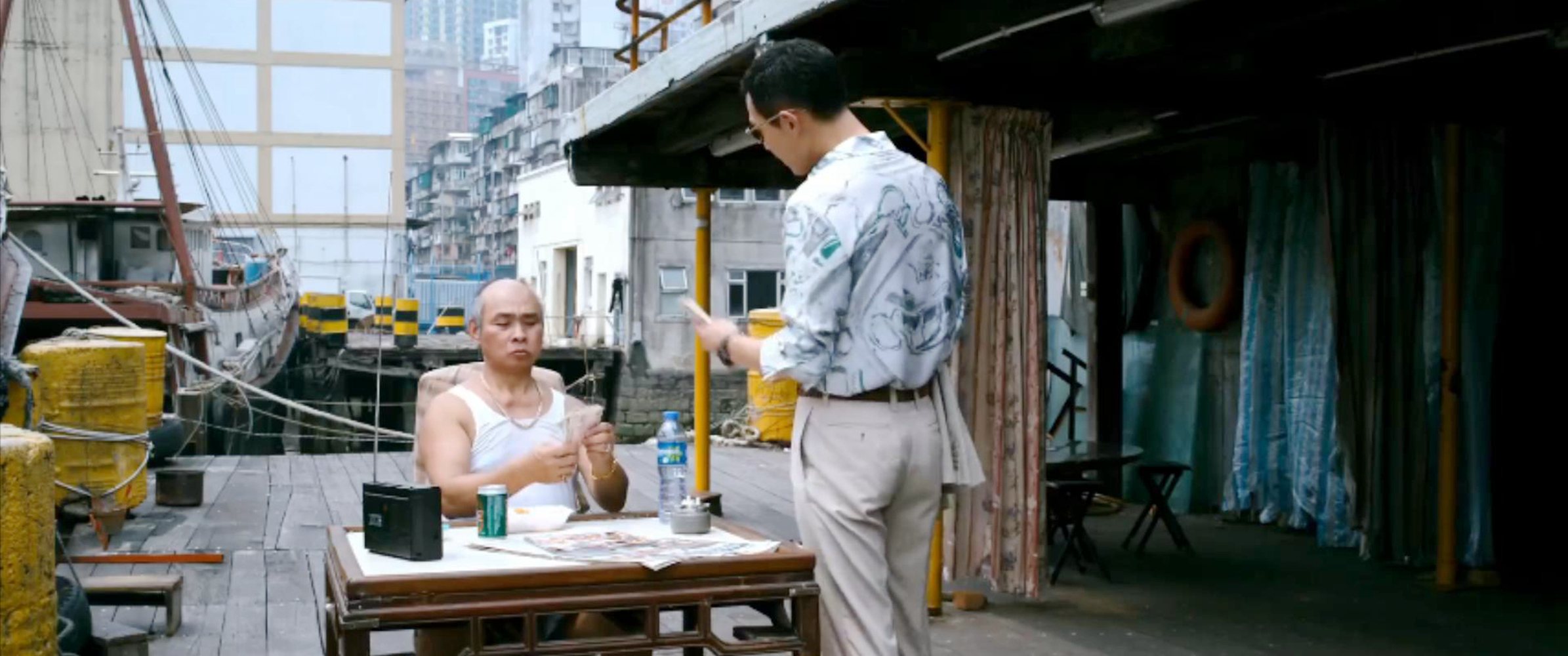 卜派预定跑路船
