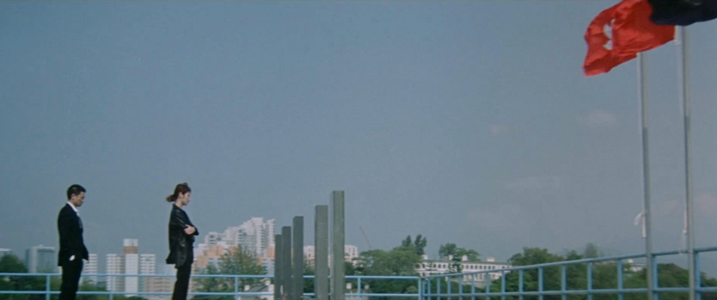 警察墓地
