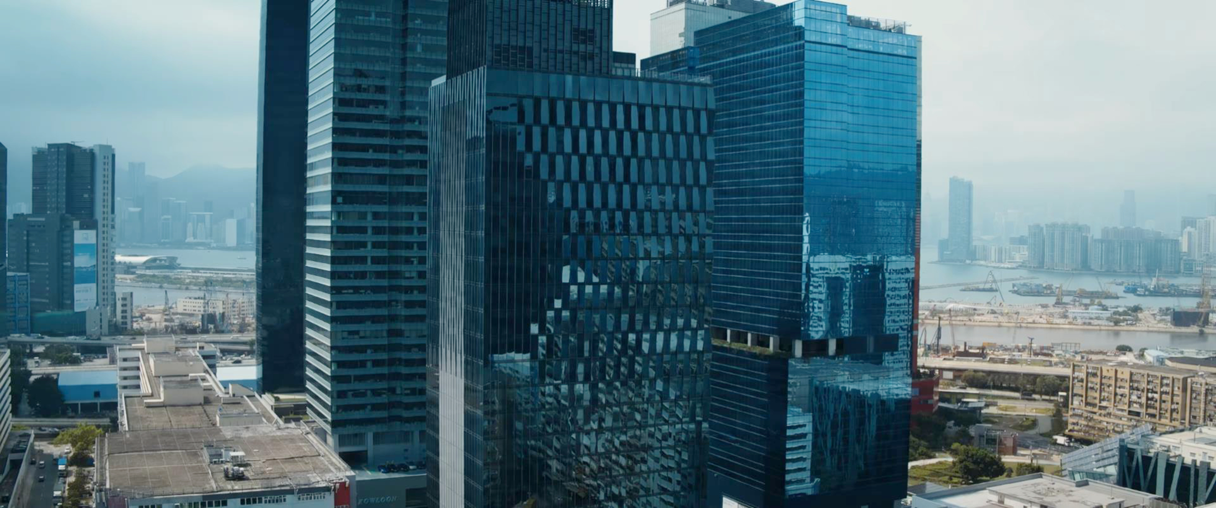 霍氏银行外景&泛亚银行停车场